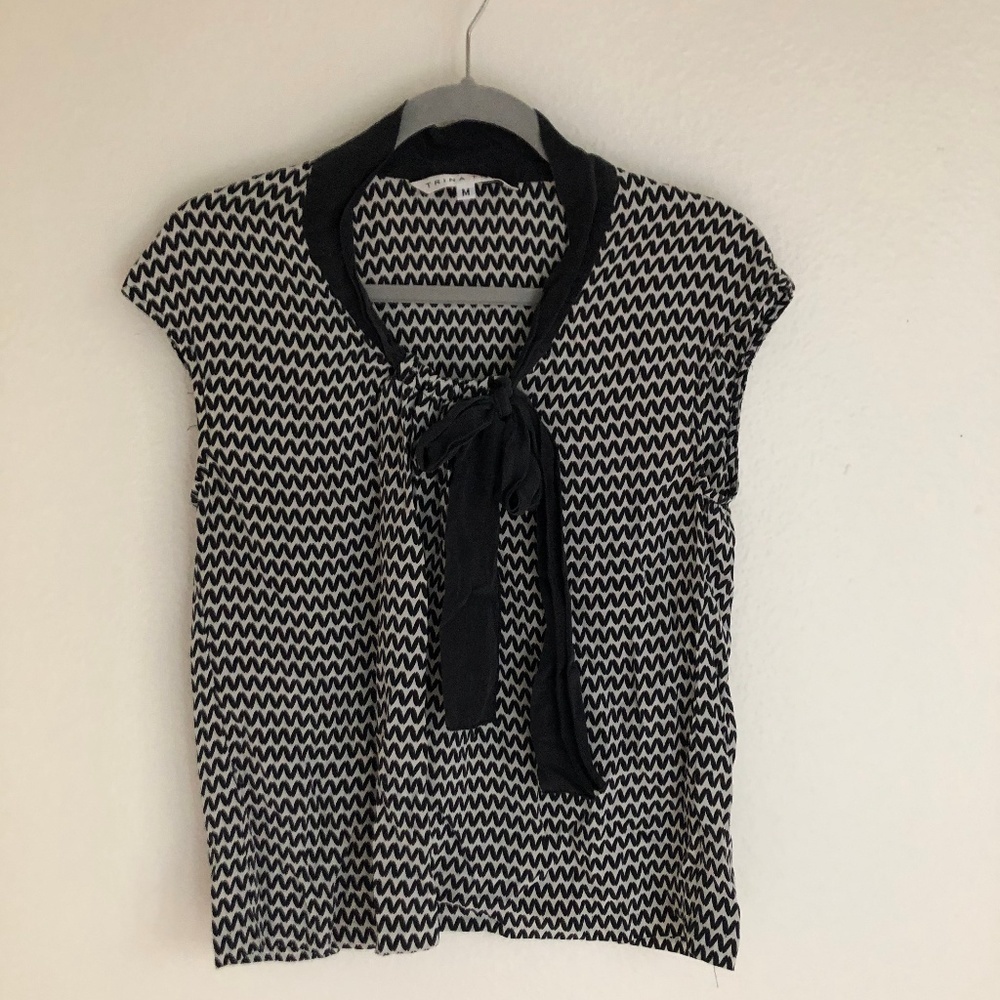 Trina Turk Silk Blouse Size Medium